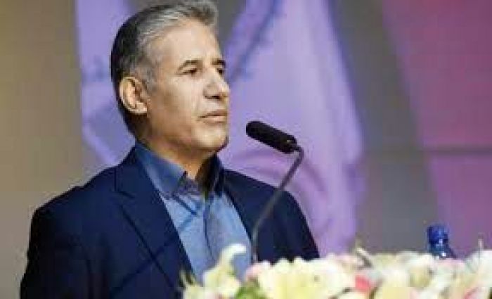 خلیل تنها